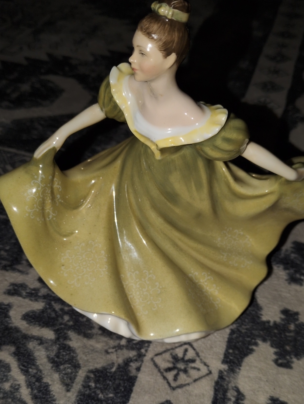 Royal Doulton Figurine Lynne